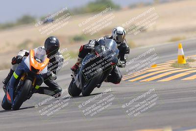 media/Sep-30-2023-SoCal Trackdays (Sat) [[636657bffb]]/Turn 15 (1120am)/